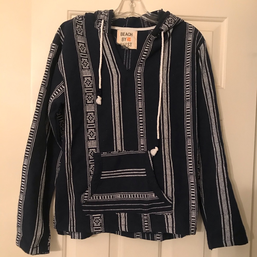 simply beach pullover